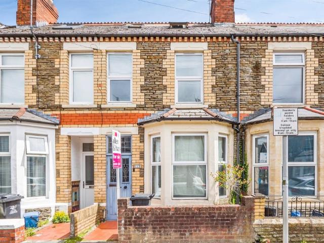 House for sale in Plasnewydd, Falcon Lodge