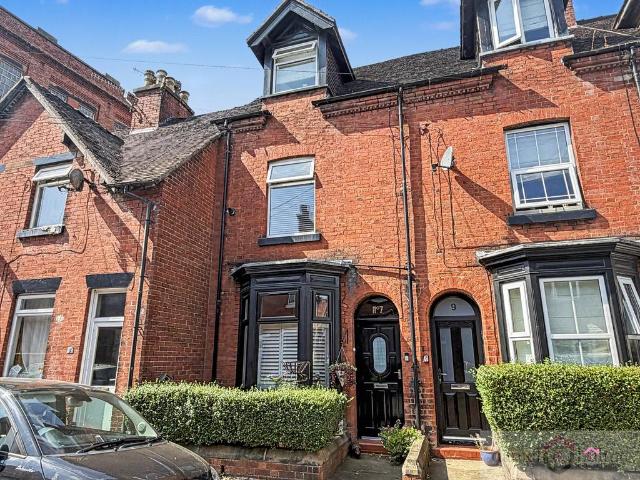 House for sale in Kingsley Moor, Staffordshire