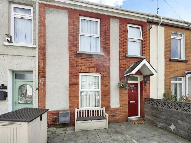 House for sale in Ravenhill, Nangreaves