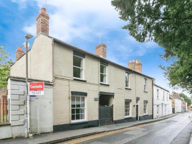 House for sale in Buckingham, Buckinghamshire