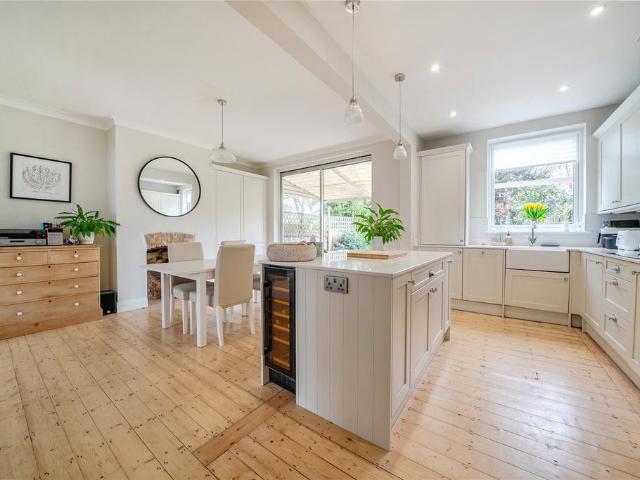 House for sale in Elmers End, Greater London