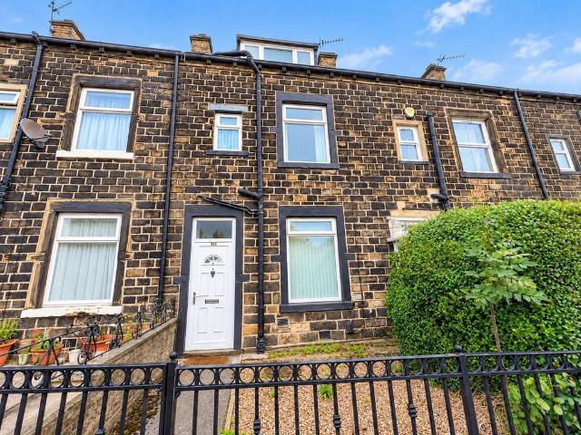 House for sale in Oakenshaw, Bradford