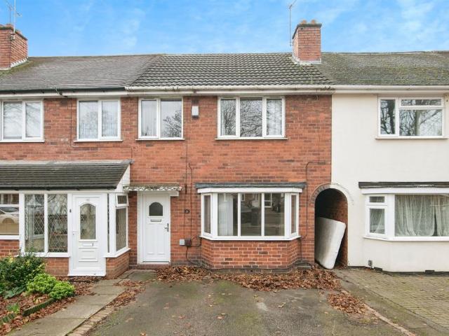 House for sale in Perry Beeches, Birmingham