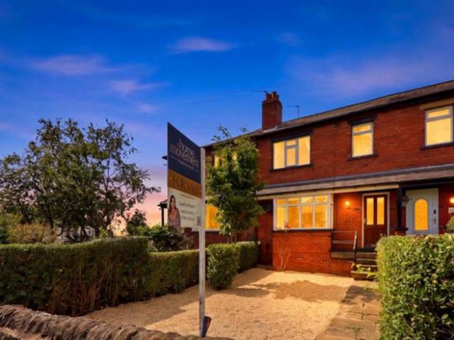 House for sale in Rufford Park, Yeadon