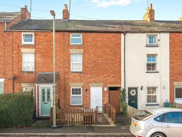 House for sale in Evershot, Oxfordshire