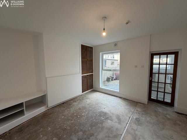 House for sale in Bangor, Wales