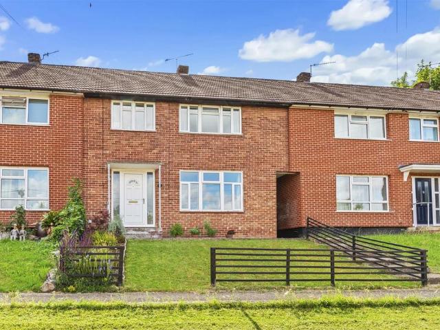 House for sale in Totteridge, Buckinghamshire