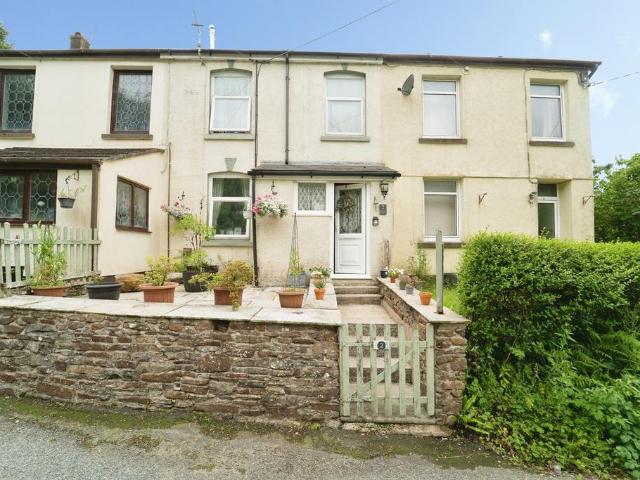 House for sale in Cynheidre, Wales