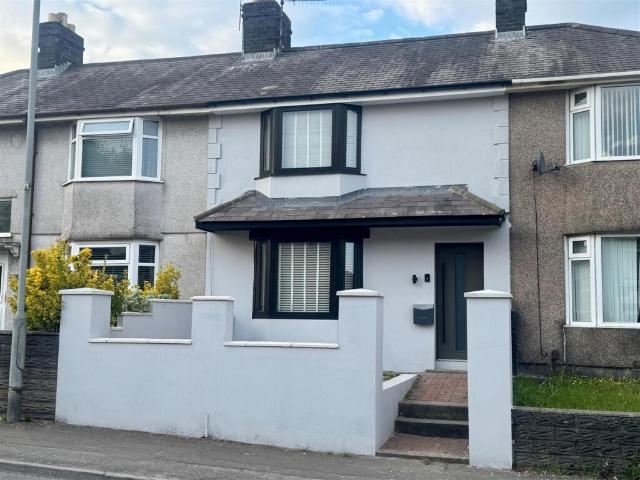 House for sale in Cwmbwrla, Nangreaves