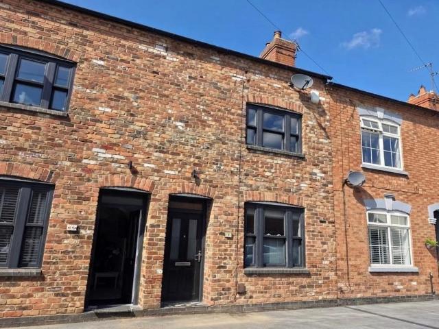 House for sale in Kingsley Park, Northampton