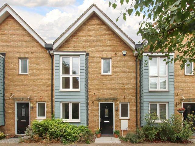 House for sale in Pouchen End, Hertfordshire