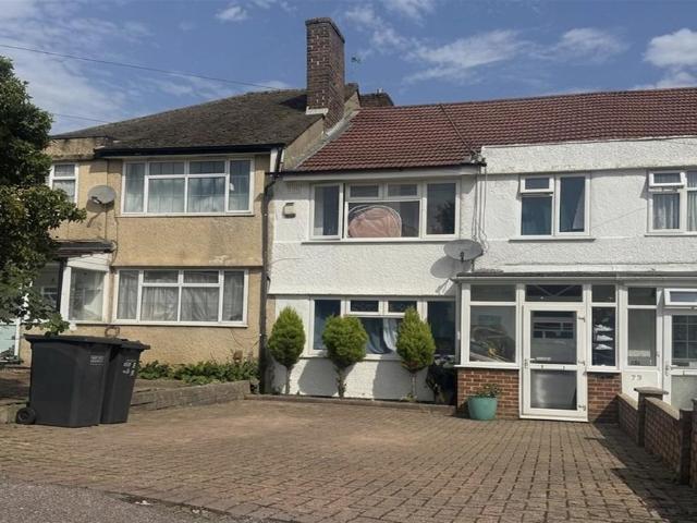 House for sale in Selsdon, Greater London