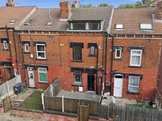 House for sale in Harehills, West Yorkshire