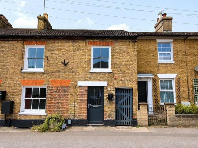House for sale in Toddington, Bedfordshire
