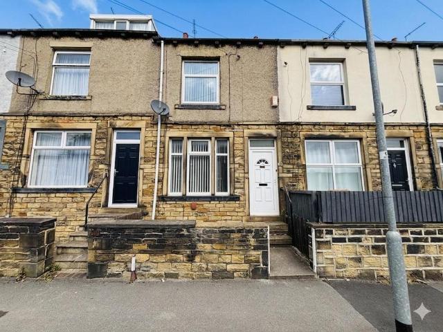 House for sale in Pudsey, West Yorkshire