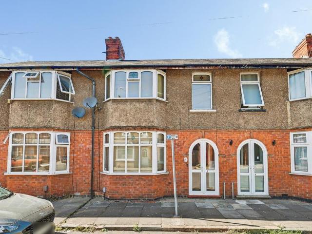 House for sale in Northampton, Northamptonshire