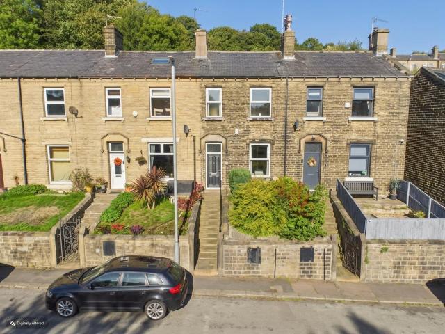 House for sale in Longwood Edge, Kirklees
