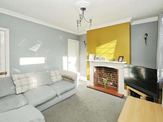 House for sale in Hartshill CP, Gun Hill