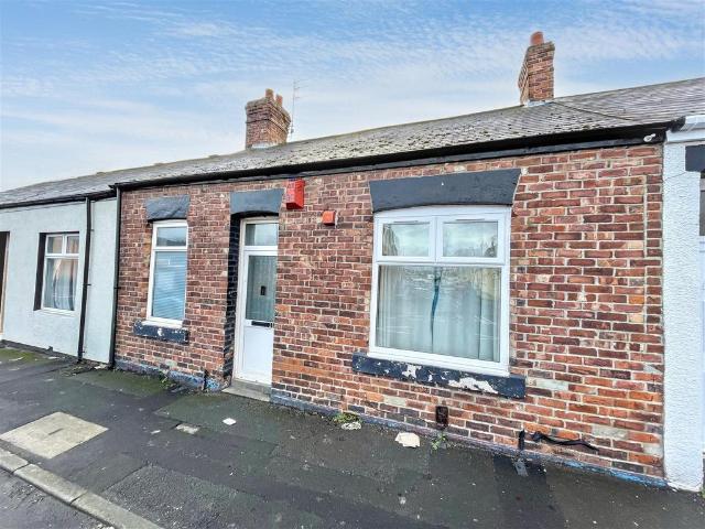 House for sale in Pallion, Tyne And Wear