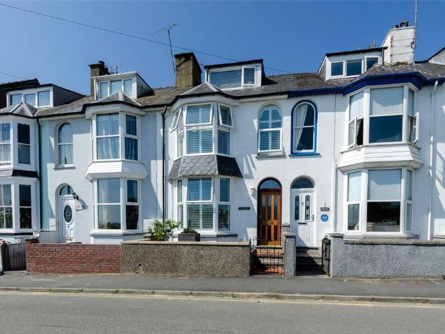 House for sale in Criccieth