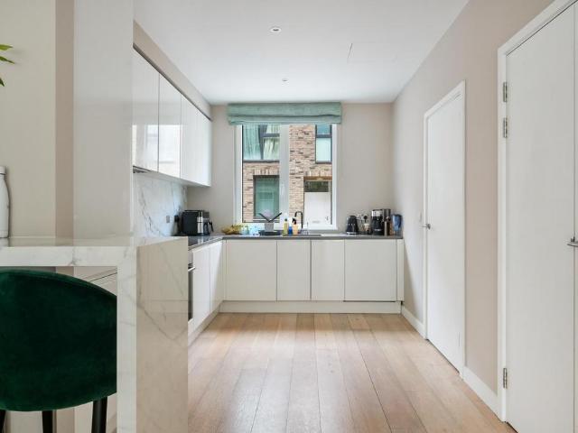 House for sale in Silvertown, Greater London