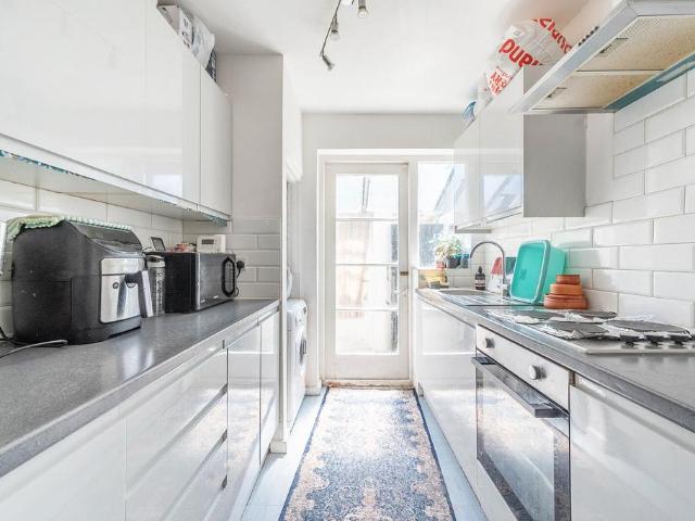 House for sale in Wealdstone, Greater London
