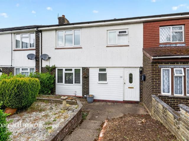 House for sale in Tattenham Corner, Red Hill