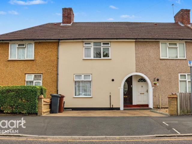 House for sale in London Borough of Barking and Dagenham, Greater London