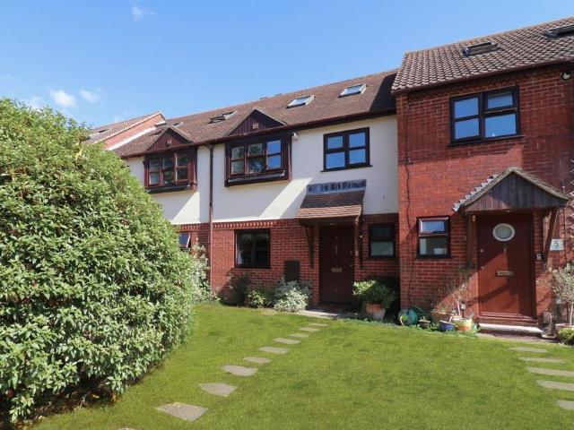 House for sale in Helford, Hampshire