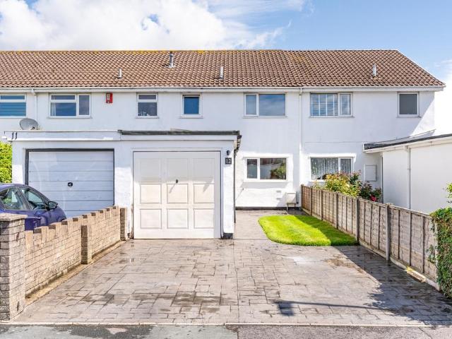 House for sale in Pilning, South Gloucestershire
