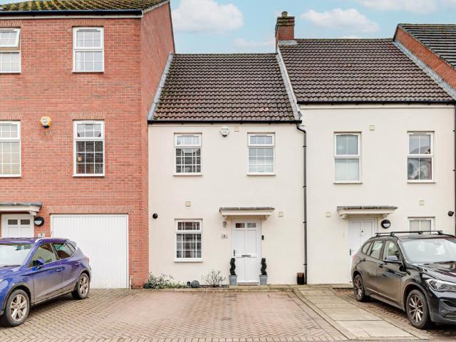 House for sale in Pouchen End, Hertfordshire