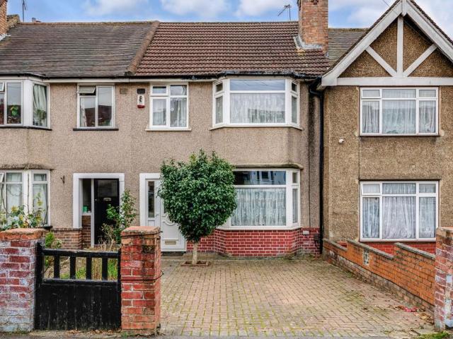 House for sale in London Borough of Ealing, Greater London