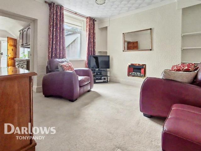 House for sale in Ystrad