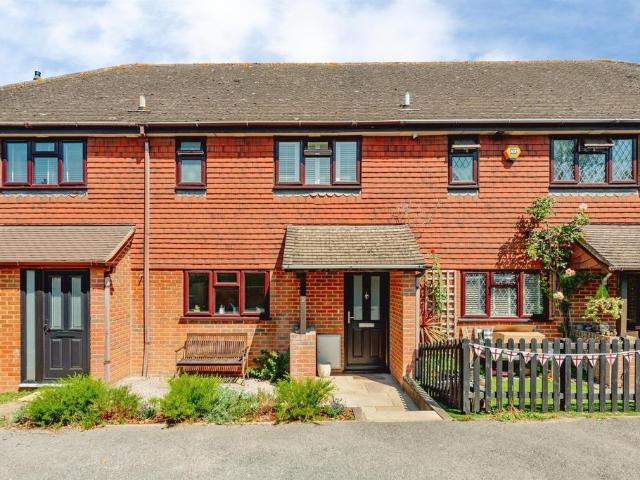 House for sale in Perryfields, West Sussex
