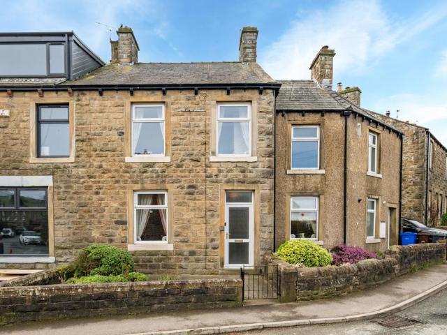 House for sale in Kelbrook and Sough, Higherford