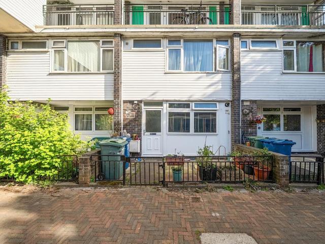 House for sale in St Ebbes, The Slade