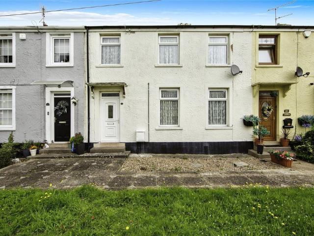House for sale in Worsbrough Bridge, Worsbrough
