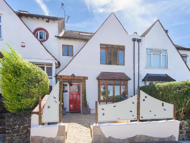 House for sale in Brent Cross, Greater London