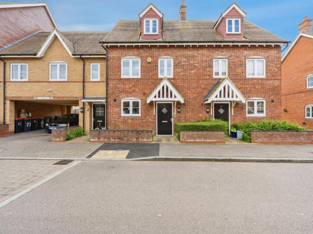 House for sale in Bedford