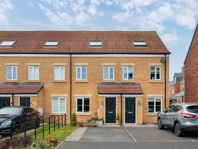 House for sale in The Meadows, Morpeth