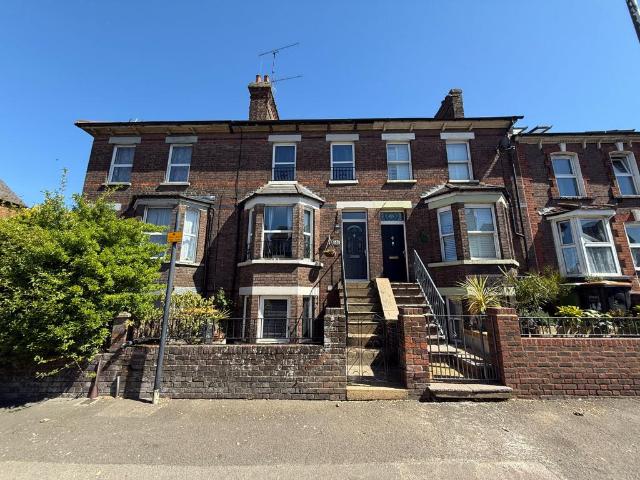 House for sale in Dunstable, Bedfordshire