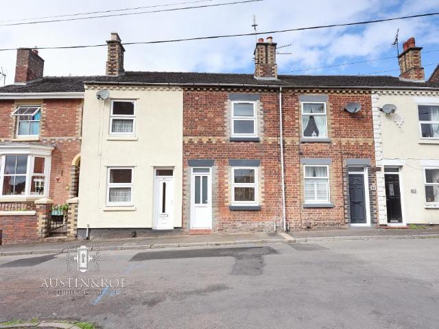 House for sale in Stone, Baswich