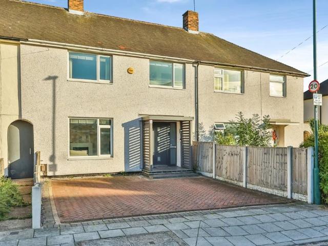 House for sale in Clifton, City of Nottingham