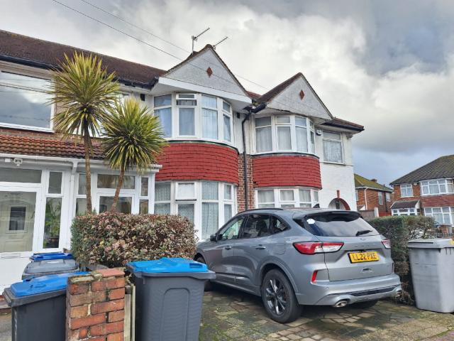 House for sale in Kingsbury, Greater London