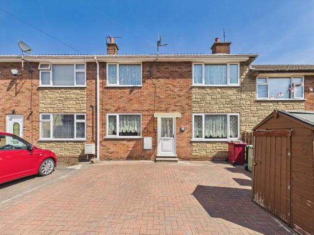 House for sale in Elmton, East Midlands