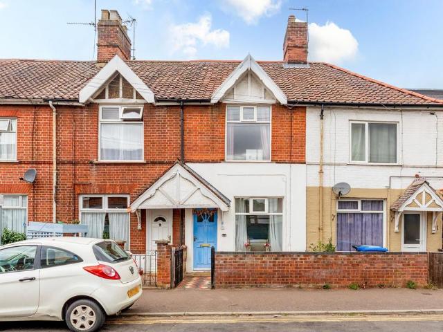 House for sale in Lakenham, East Bank