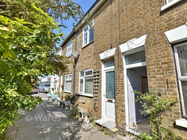 House for sale in Sheerness, Oad Street