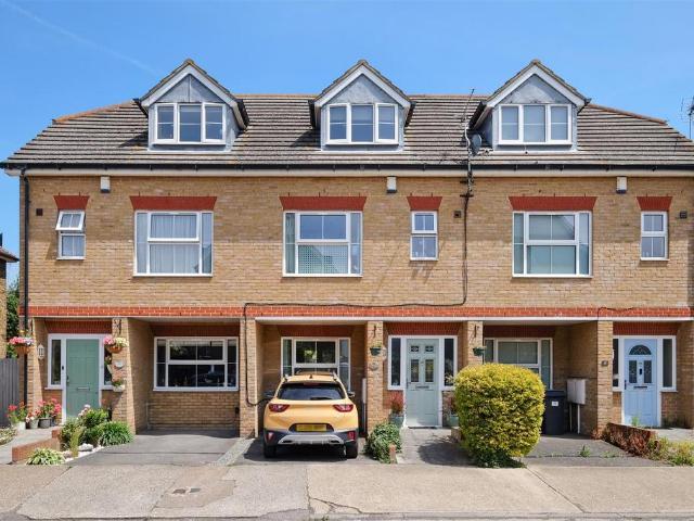 House for sale in Thurston Park, The Bridge