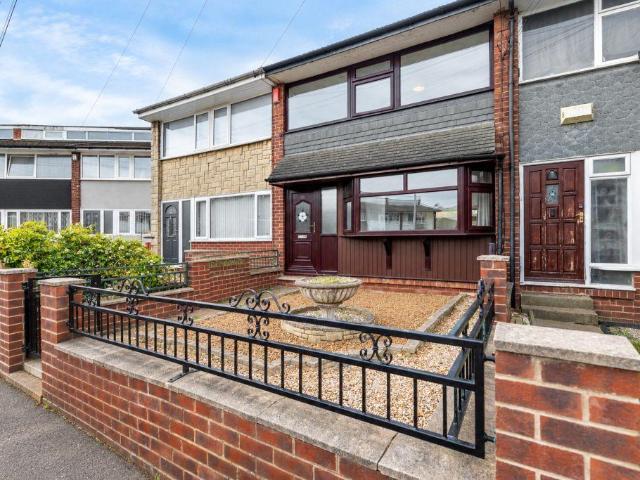 House for sale in Woodkirk, Leeds
