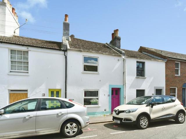 House for sale in Round Hill, Brighton & Hove